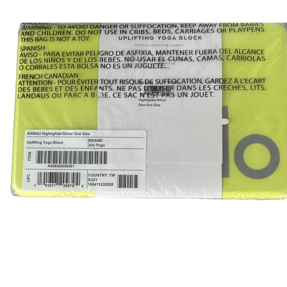 Alo Uplifting Yoga Block in Highlighter Yellow / Silver 9 x 6 x 4 "New Sealed - Picture 4 of 5